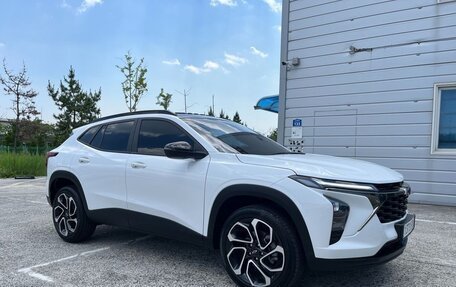 Chevrolet Trax, 2023 год, 1 575 000 рублей, 2 фотография