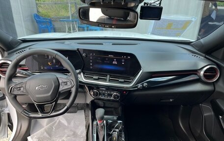Chevrolet Trax, 2023 год, 1 575 000 рублей, 10 фотография