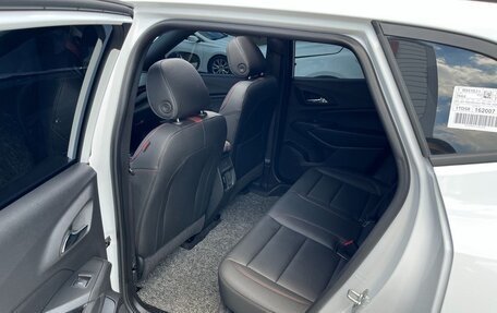 Chevrolet Trax, 2023 год, 1 575 000 рублей, 7 фотография