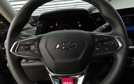 Chevrolet Trax, 2023 год, 1 640 000 рублей, 8 фотография