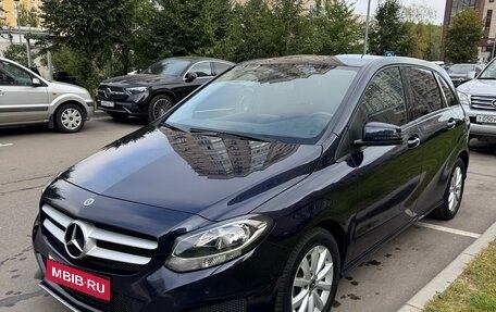 Mercedes-Benz B-Класс, 2017 год, 1 750 000 рублей, 1 фотография