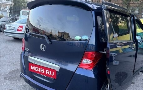 Honda Freed I, 2010 год, 900 000 рублей, 2 фотография