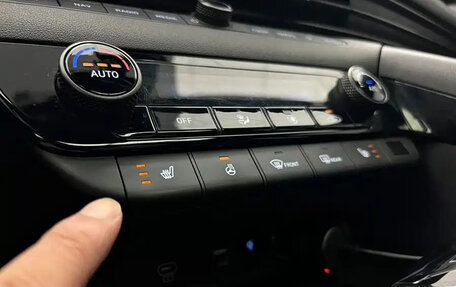 Hyundai Elantra, 2023 год, 1 400 000 рублей, 16 фотография
