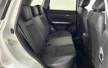 Suzuki Escudo IV, 2023 год, 1 527 000 рублей, 12 фотография