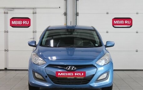 Hyundai i30 II рестайлинг, 2013 год, 817 000 рублей, 2 фотография