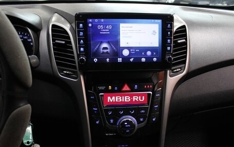 Hyundai i30 II рестайлинг, 2013 год, 817 000 рублей, 13 фотография