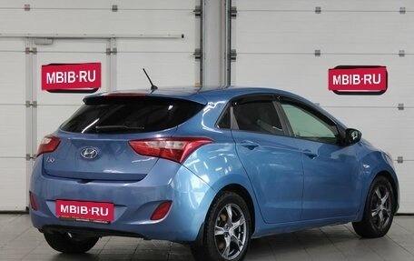 Hyundai i30 II рестайлинг, 2013 год, 817 000 рублей, 5 фотография