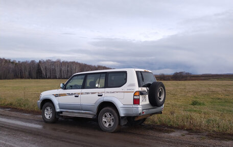Toyota Land Cruiser Prado 90 рестайлинг, 1997 год, 750 000 рублей, 4 фотография