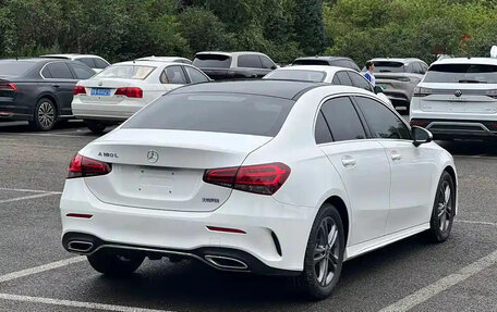 Mercedes-Benz A-Класс, 2022 год, 1 515 000 рублей, 6 фотография