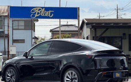 Tesla Model Y I, 2025 год, 6 671 084 рублей, 3 фотография