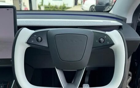 Tesla Model Y I, 2025 год, 6 671 084 рублей, 9 фотография