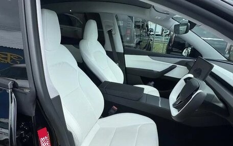 Tesla Model Y I, 2025 год, 6 671 084 рублей, 8 фотография