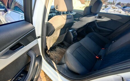 Audi A4, 2016 год, 1 450 000 рублей, 4 фотография