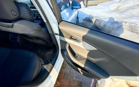 Audi A4, 2016 год, 1 450 000 рублей, 6 фотография