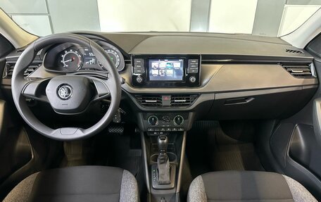 Skoda Rapid II, 2022 год, 1 690 000 рублей, 8 фотография