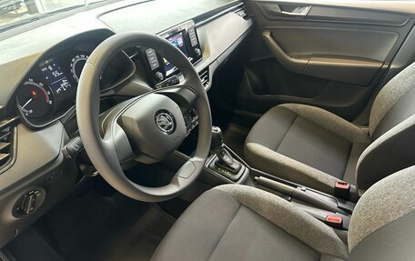 Skoda Rapid II, 2022 год, 1 690 000 рублей, 6 фотография
