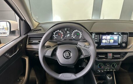Skoda Rapid II, 2022 год, 1 690 000 рублей, 9 фотография
