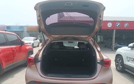Infiniti QX30, 2017 год, 1 330 000 рублей, 9 фотография