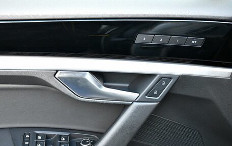 Volkswagen Touareg III, 2020 год, 5 200 000 рублей, 11 фотография