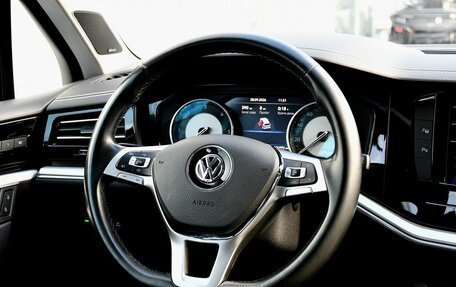 Volkswagen Touareg III, 2020 год, 5 200 000 рублей, 18 фотография