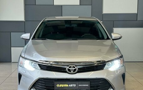 Toyota Camry, 2016 год, 2 320 000 рублей, 2 фотография