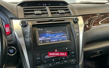 Toyota Camry, 2016 год, 2 320 000 рублей, 10 фотография