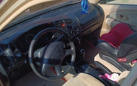 Mitsubishi Mirage VI рестайлинг, 2000 год, 270 000 рублей, 9 фотография