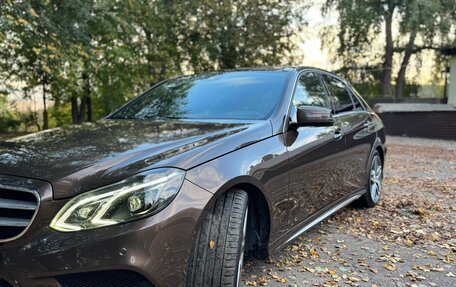 Mercedes-Benz E-Класс, 2015 год, 2 850 000 рублей, 1 фотография