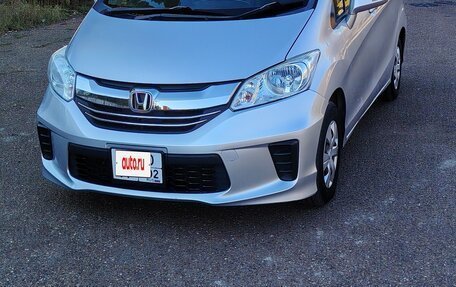 Honda Freed I, 2016 год, 1 400 000 рублей, 1 фотография
