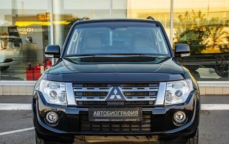 Mitsubishi Pajero IV рестайлинг 2, 2012 год, 2 198 000 рублей, 2 фотография
