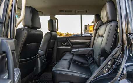 Mitsubishi Pajero IV рестайлинг 2, 2012 год, 2 198 000 рублей, 34 фотография
