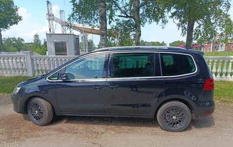 Volkswagen Sharan II, 2011 год, 1 200 000 рублей, 6 фотография