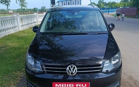 Volkswagen Sharan II, 2011 год, 1 200 000 рублей, 2 фотография