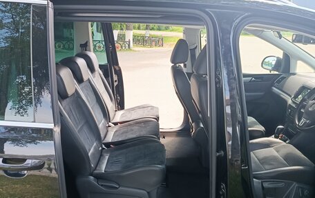 Volkswagen Sharan II, 2011 год, 1 200 000 рублей, 12 фотография