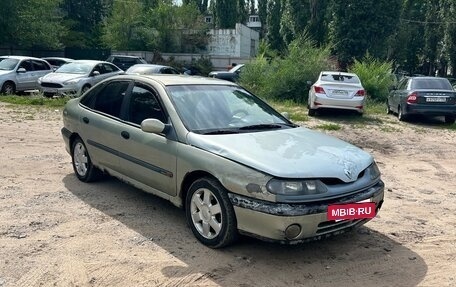 Renault Laguna II, 2000 год, 150 000 рублей, 2 фотография