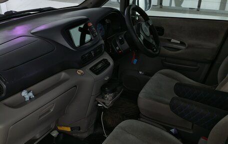Nissan Serena I, 2001 год, 530 000 рублей, 8 фотография