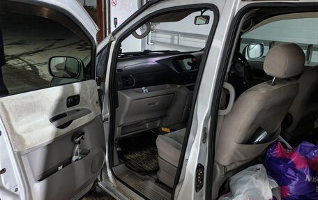 Nissan Serena I, 2001 год, 530 000 рублей, 7 фотография