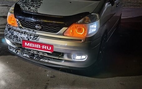 Nissan Serena I, 2001 год, 530 000 рублей, 17 фотография