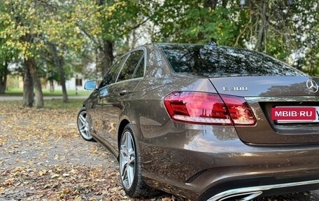 Mercedes-Benz E-Класс, 2015 год, 2 850 000 рублей, 4 фотография