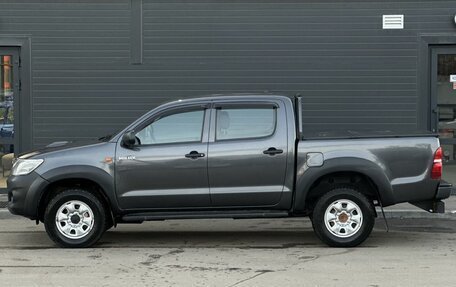 Toyota Hilux VII, 2014 год, 2 899 000 рублей, 10 фотография