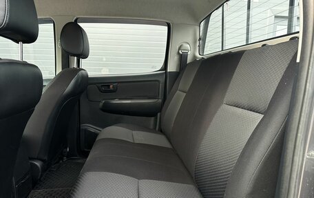 Toyota Hilux VII, 2014 год, 2 899 000 рублей, 20 фотография