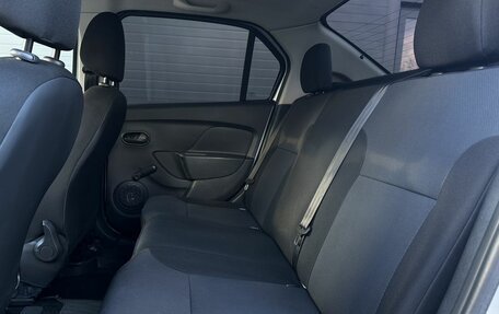 Renault Logan II, 2017 год, 599 000 рублей, 14 фотография