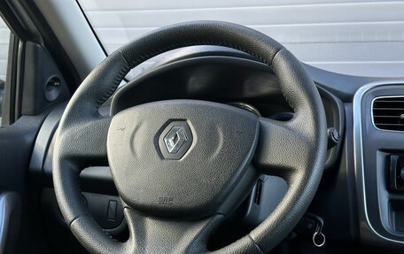 Renault Logan II, 2017 год, 599 000 рублей, 15 фотография