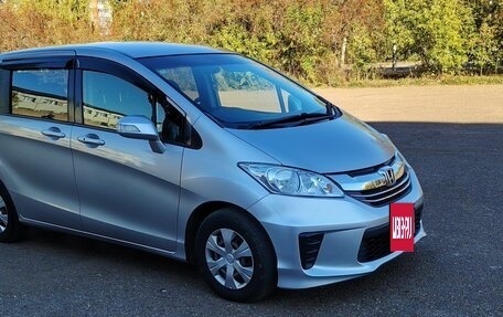 Honda Freed I, 2016 год, 1 400 000 рублей, 2 фотография