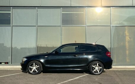 BMW 1 серия, 2011 год, 593 000 рублей, 6 фотография