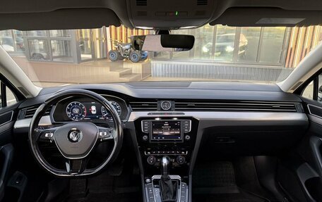 Volkswagen Passat B8 рестайлинг, 2017 год, 1 650 000 рублей, 8 фотография