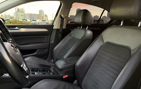 Volkswagen Passat B8 рестайлинг, 2017 год, 1 650 000 рублей, 11 фотография