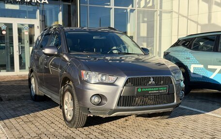 Mitsubishi Outlander III рестайлинг 3, 2011 год, 1 033 000 рублей, 3 фотография