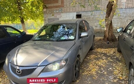 Mazda Axela, 2004 год, 300 000 рублей, 2 фотография