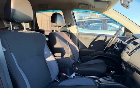 Mitsubishi Outlander III рестайлинг 3, 2011 год, 1 033 000 рублей, 15 фотография